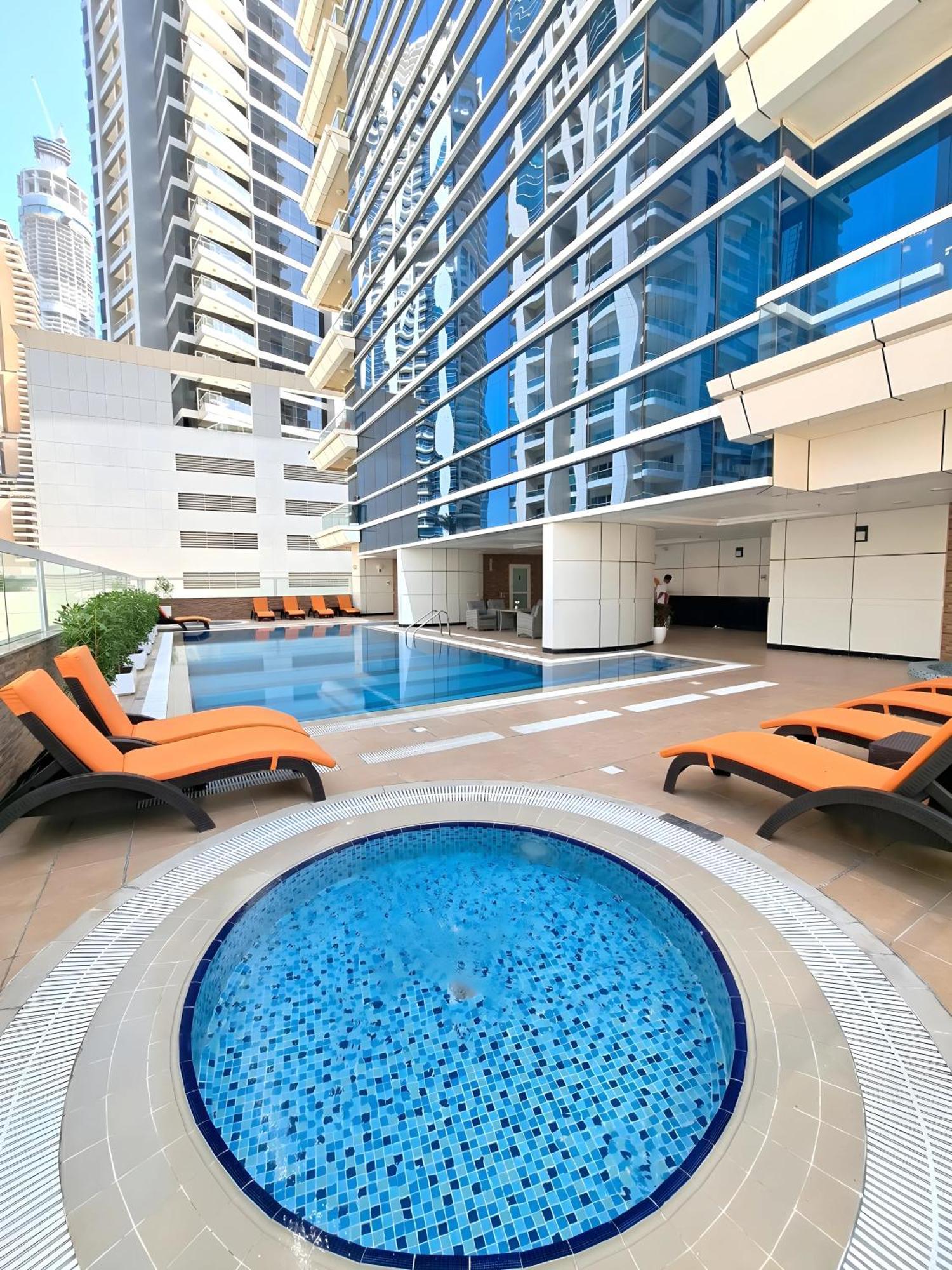Barcelo Residences Dubai Marina Екстер'єр фото